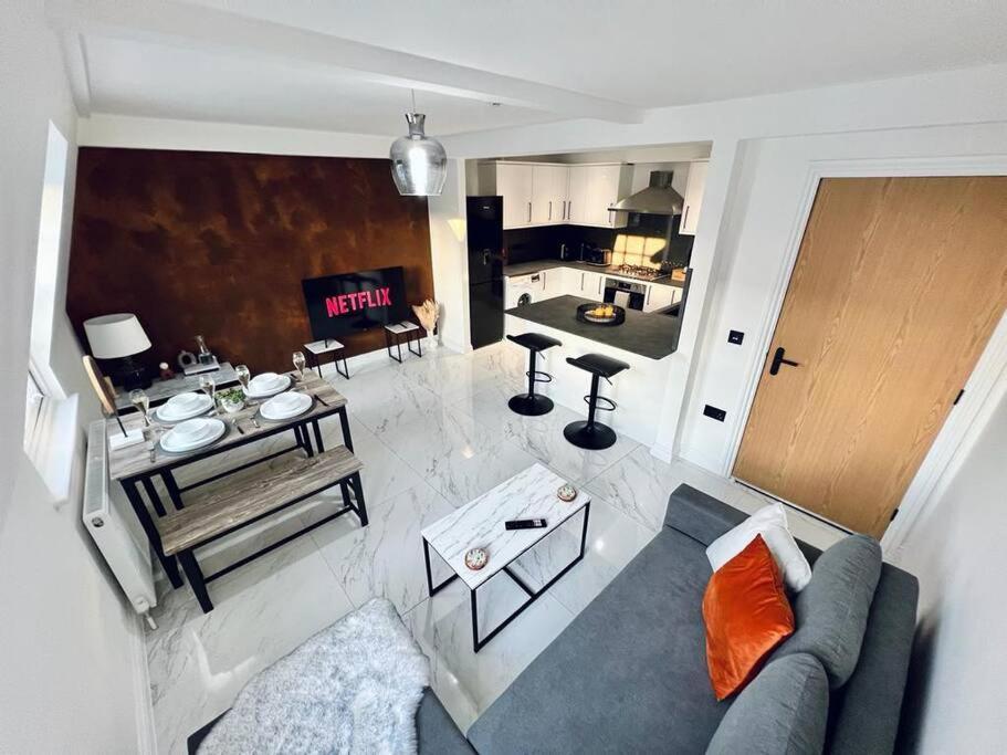 Ferienwohnung 2 Bed Harbourside Penthouse With Hot Tub & Stunning Roof Terrace Weymouth Exterior foto